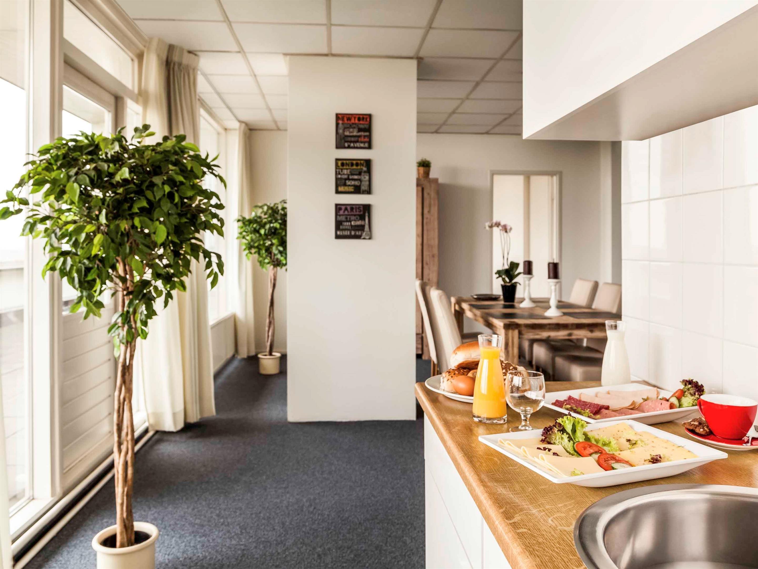 Ibis Styles Scheveningen Hotel 3*