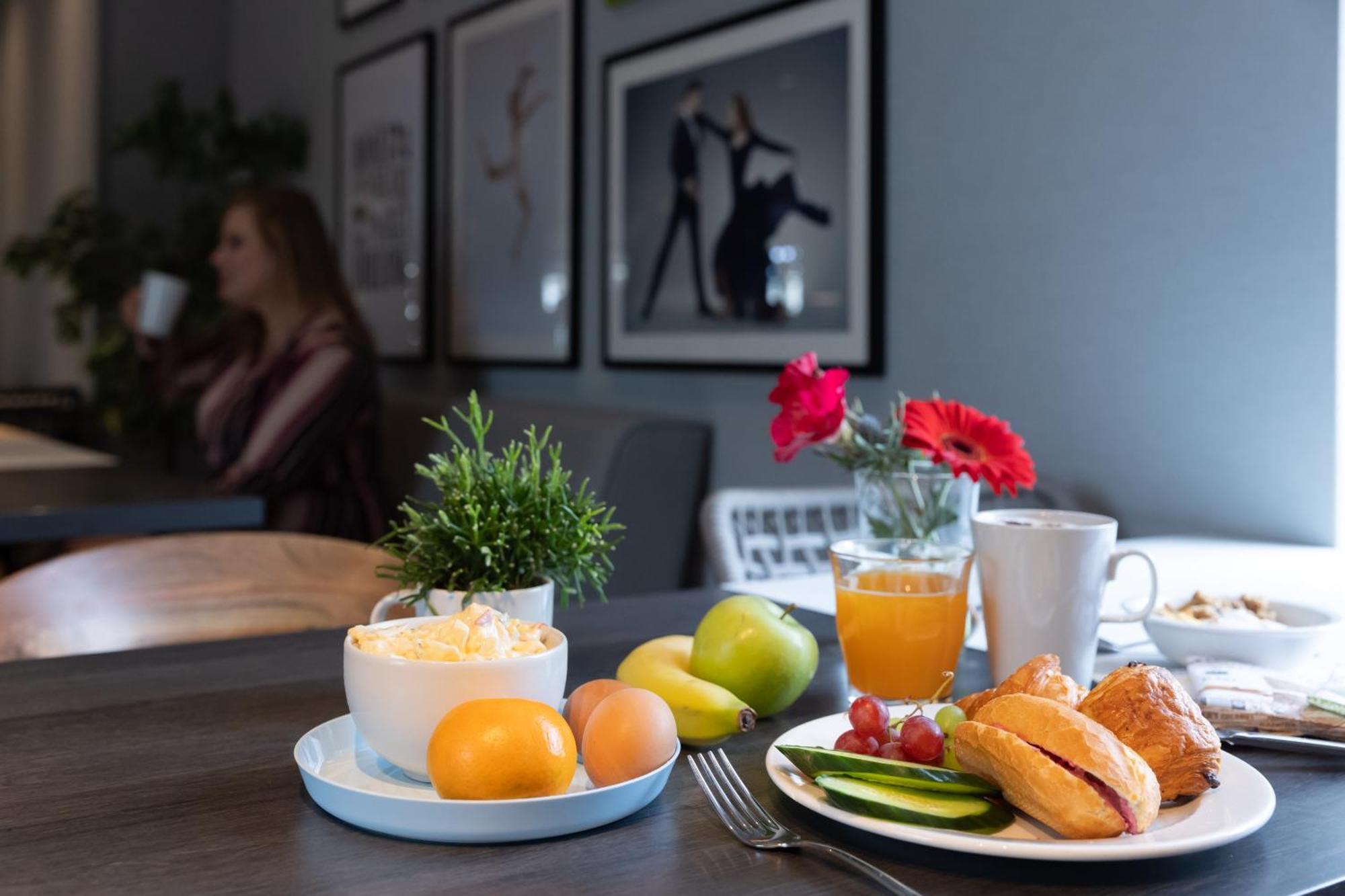 Ibis Styles Scheveningen Hotel 3*