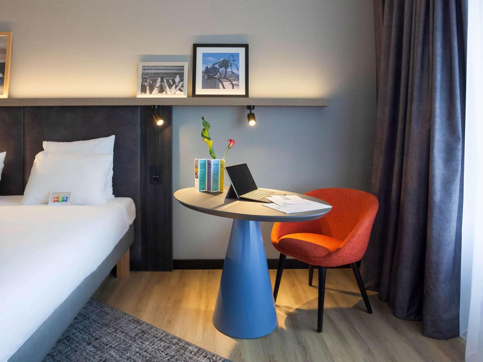 Ibis Styles Scheveningen 3*